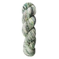 1034 White Collared Jacobin